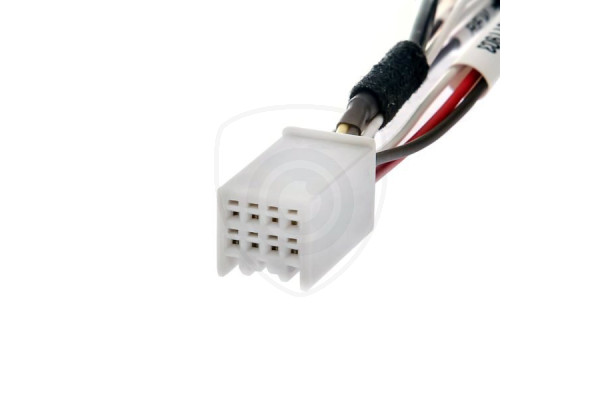 Kabelový adaptér pro propojení couvací kamery k monitoru Fiat a Mitsubishi 2013-2018 Kabelový adaptér pro propojení couvací kamery k monitoru Fiat a Mitsubishi 2013-2018