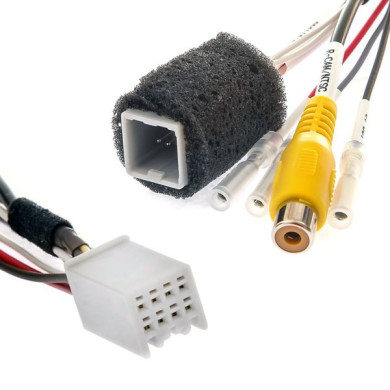 Adaptér pro propojení couvací kamery k monitoru Fiat a Mitsubishi 2013 - 2018 Adaptér pro propojení couvací kamery k monitoru Fiat a Mitsubishi 2013 - 2018