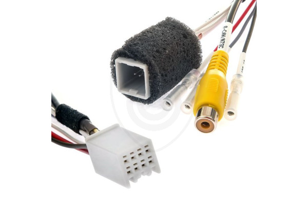 Kabelový adaptér pro propojení couvací kamery k monitoru Fiat a Mitsubishi 2013-2018 Kabelový adaptér pro propojení couvací kamery k monitoru Fiat a Mitsubishi 2013-2018