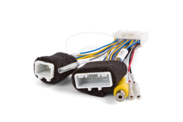 Kabelový adaptér pro připojení couvací kamery k monitoru Nissan