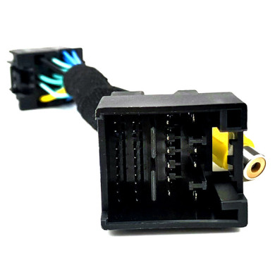 Adaptér pro připojení couvací kamery pro Ford Focus Mk4