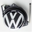 Couvací kamera Volkswagen v logu Couvací kamera Volkswagen v logu